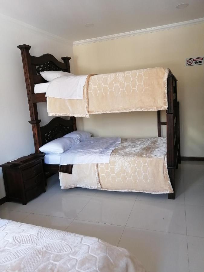 Hotel El Monarca 通哈 外观 照片